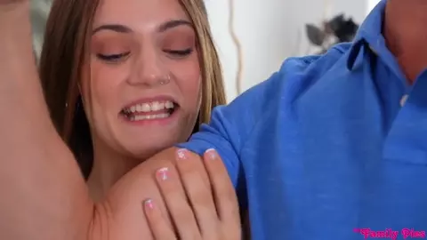 Juniper Ren - How To Get My Box Rearranged - S2:E1