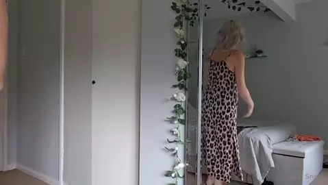 Lexi Snow - Sister-In-Law Wants To Fuck