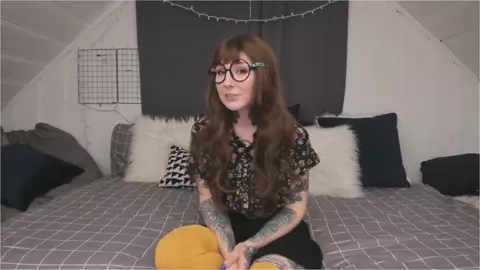 Slutty_Spice - Dorky Step-Cousin Valentine Virginity Loss