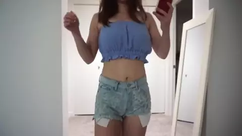 Kaedia Lang – Helping Sis Take Selfies