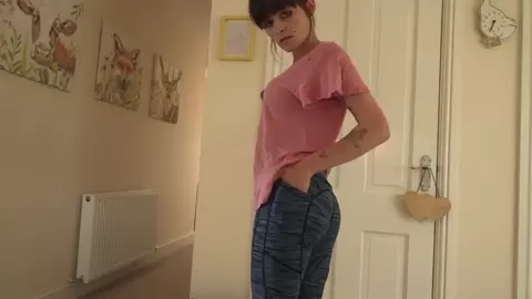 Sydney Harwin - Sister Part One Rub One Out