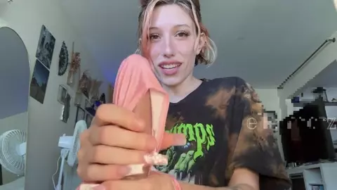 Elle Marz - Caught step-bro gooning w my panties