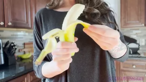 Pink Drip – Mom Ruins No Nut November