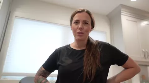 Yogabella – Stop Son! Mom gets blackmailed