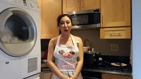 Nicole Doshi – Fucking Your Hot Asian Mom