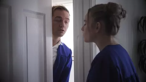 Scarlett Sage – Big Problem – MissaX
