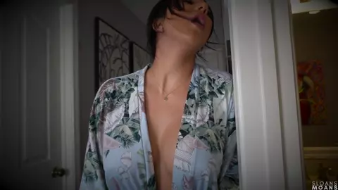 Sloansmoans – Son’s Huge Cock