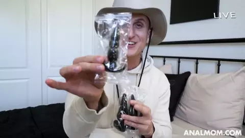 Audrey Madison – Anal Birthday Surprise