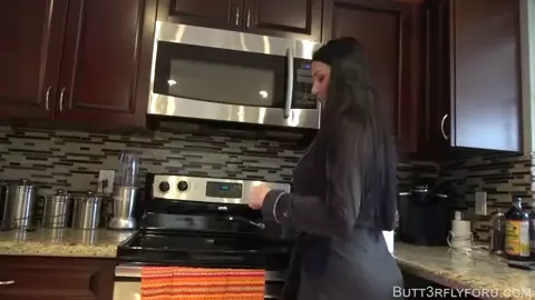 Butt3rflyforU – Mommy Makes Breakfast And More
