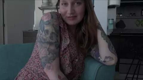 Bettie Bondage – I Dream of Mommy