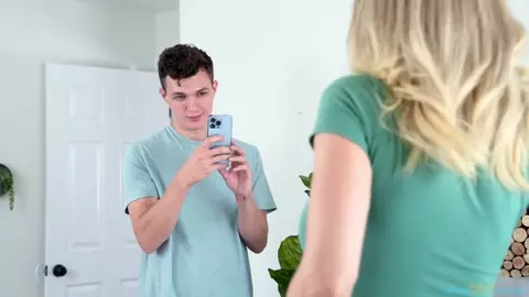 Gigi Dior – Moms Sexy Socials – Momsboytoy