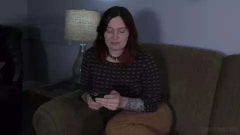Bettie Bondage – Fucking Moms Natural Pussy