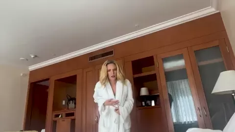 Mona Wales – Mom discovers your dick piercing