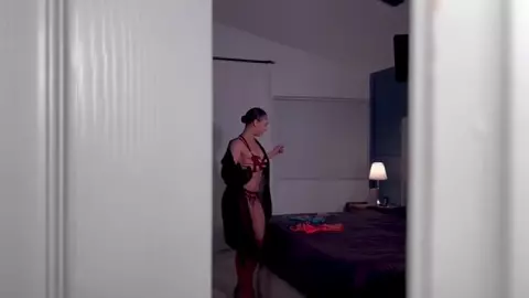Babygirlhazel – Son Walks In On Mommy