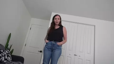 Yogabella – Friends Mom