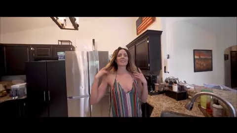 Helena Price – Vacation Fun With My Sexy Mom – WCA Productions