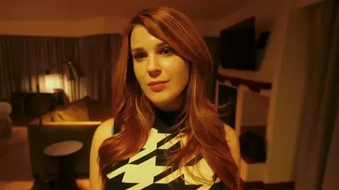 OliveWood – Best Friend’s Mom Needs a Boy Toy