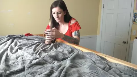 Kelly Payne – Moms Intrigued by Sons Tiny Cock