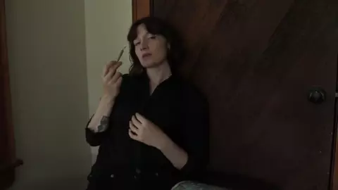 Bettie Bondage – Smoking With Mom