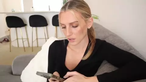 Tatum Christine – My Son Does What Dad Cant
