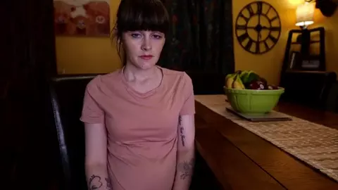 Sydney Harwin – Seven Days With Mommy