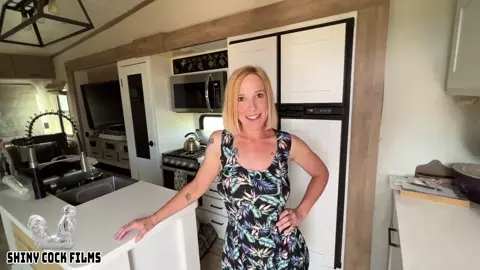 Jane Cane – My Mom’s Mid-Life Crisis