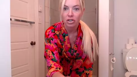 Missbehavin26 – Mom rushes u to get ready HJ BJ Cowgirl
