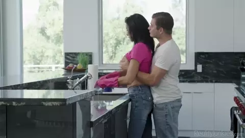Reagan Foxx – Free Use Families 2 – Scene 4 – Show Your Love