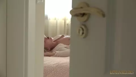 Kathia Nobili – Just to Feel Your MOTHER