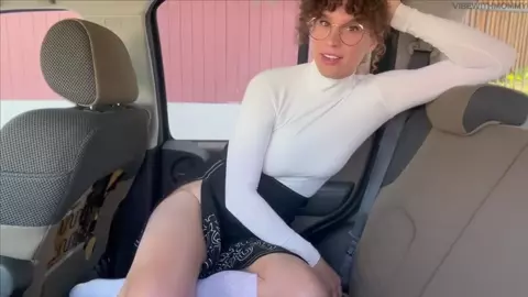 Vibewithmommy – Mom Picks You Up from School Early
