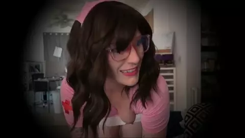 Miss Ellie – Stupid Mom Entertains Sons Friends