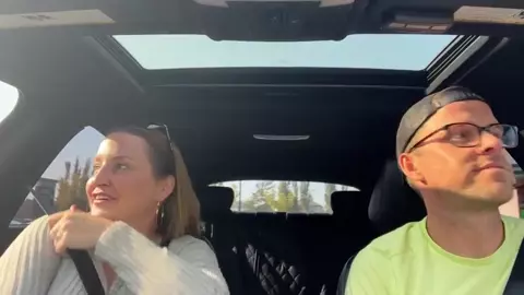 Avril Showers / PilatesMilf – Mom Gets Railed in Car by Son