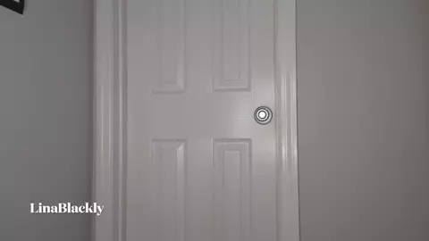 LinaBlackly – Kiss Auntie’s Asshole