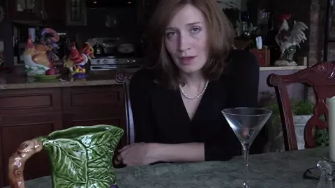 Bettie Bondage – Lunch Date