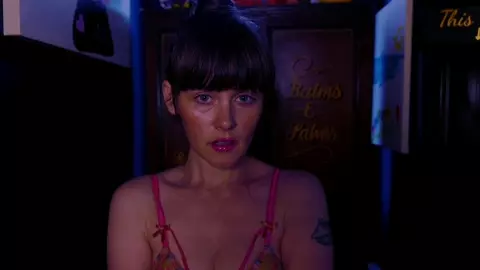 Sydney Harwin – You need Mommy tonight