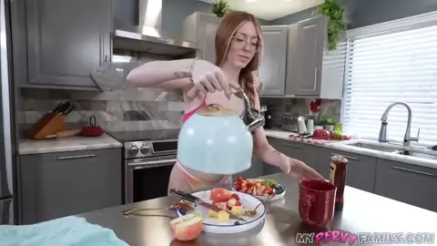Explicit Kait – Upgrade For An Upgrade – MyPervyFamily