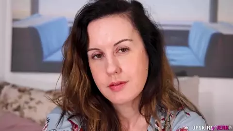 Kayleigh Davis - Stepmum Wants You