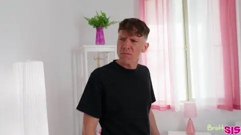Is My Pussy As Tight As My Pants