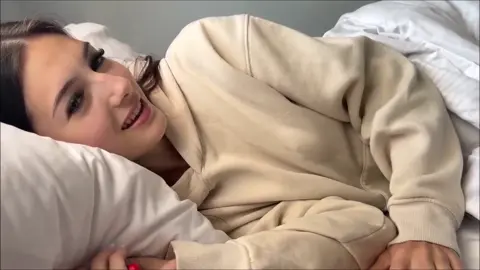 Sophie Tyler – Sick Day – FamilyTherapy