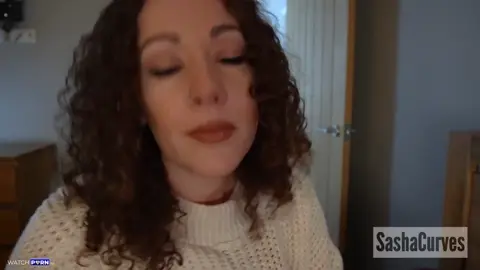 SashaCurves – Mommy Fucks Thanksgiving