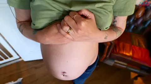 Sydney Harwin – The Homewrecking Surrogate