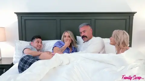 Andi Avalon, Emma Rosie – Can We Sleep In Your Bed – FamilySwap