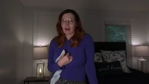Bettie Bondage – MILFs Helper