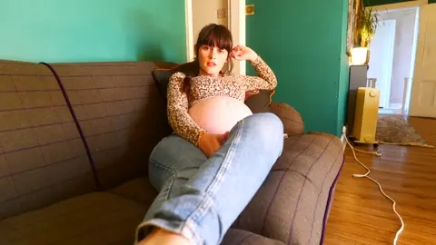 Sydney Harwin – Pregnant Mommy Can’t Resist You
