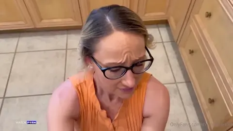 Crystal Clark – Stepmom Motivates Me To Play Better
