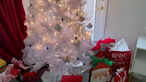 Crystal Clark / CrystalClarkXo – Step-Moms Christmas Gift