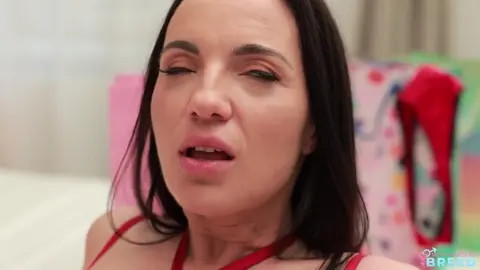 Kristy Black – Finally Found The Chance To Give Stepmom My Load – MomWantsToBreed
