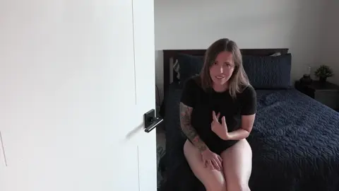 Yogabella – Moving Home with step-Mommy