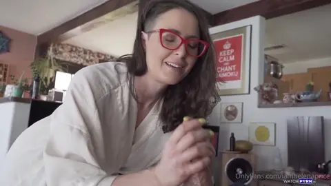 Helena Price – Stepmom’s Massage Lessons